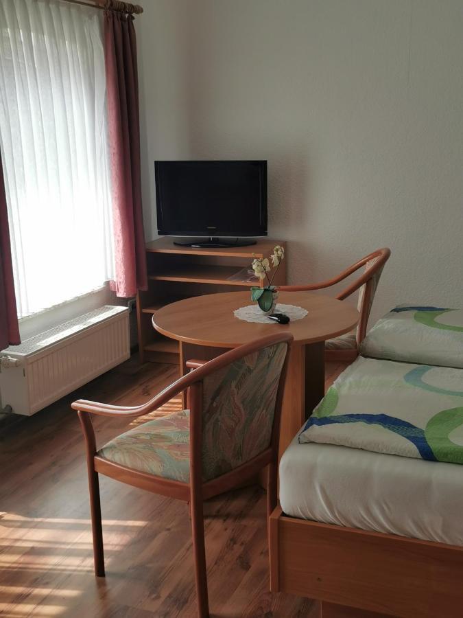 Pension Zum Park Goldberg Exterior foto